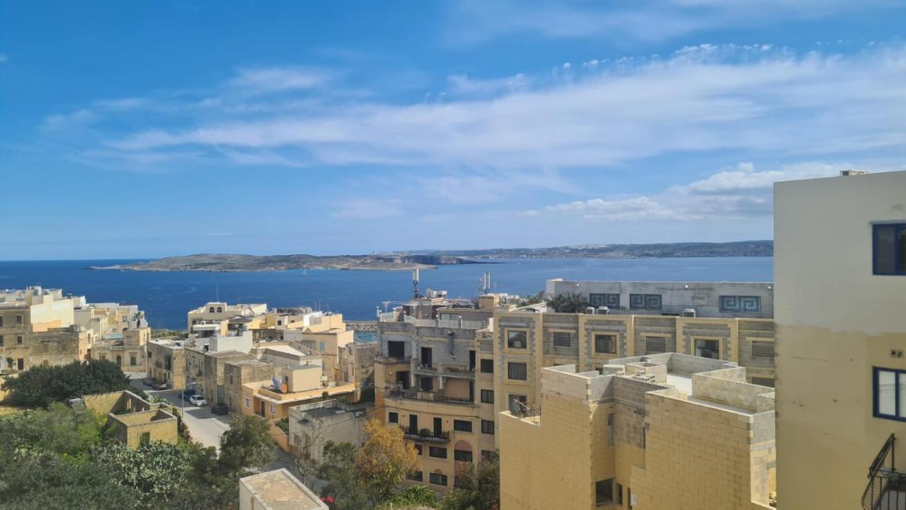 Ir-Rixa Holiday Penthouse Għajnsielem Extérieur photo